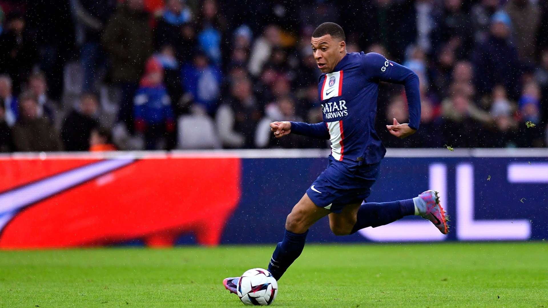 充满挑战的 充满挑战的